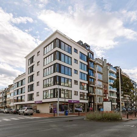 Huswell - Central Located Apartment With Parking In Knokke Exteriér fotografie